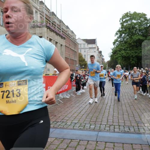 13.09.2026 - Kiel Lauf Yannick Fuchs http://msf.ph/oto/10426261 13.09.2026 09:46:50 Ziel 2527, 2718, 3808, 4087, 4906, 6048, 6207, 6638, 7190, 7213, 7446, 7921, 8409, 8887, 8994, 9141, 10322, 10731, 12725, 167, 181, 288, 442, 3033, 3035, 3361, 3954, 5955, 6048, 6355, 6577, 6857, 7439, 7675, 7754, 8929, 9832, 10117, 10177, 10913, 10946, 11316, 11859, 11861, 12173, 12495, 12552, 12621, 1402, 2759, 2779, 4238, 4940, 5217, 5351, 6074, 7461, 7731, 9385, 10009, 10224, 10301, 10742, 10744, 11862, 11964, 12622, 442, 3052, 3954, 5855, 8125 meine-sportfotos.de