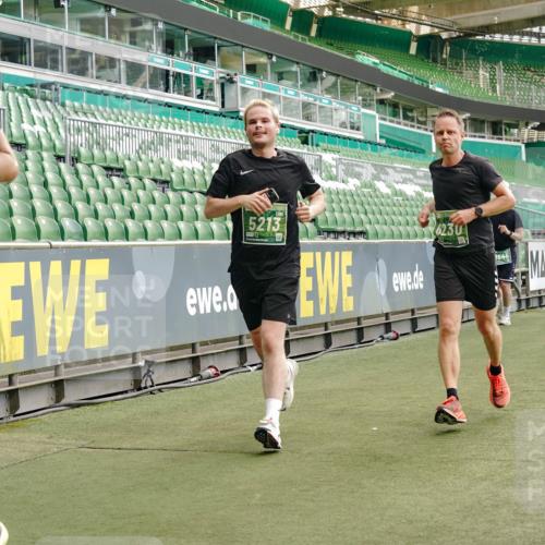 13.09.2026 - 21. swb-Marathon Bremen Michael Burmester http://msf.ph/oto/10426336 13.09.2026 13:02:08 Laufen im Stadion 150, 242, 282, 318, 440, 531, 687, 722, 930, 936, 946, 1006, 1067, 1163, 1250, 1436, 1448, 1582, 1896, 2033, 2047, 2062, 2276, 2292, 2345, 2364, 2370, 2378, 2409, 2421, 2485, 2490, 2491, 2560, 2561, 2627, 2638, 2658, 2666, 2668, 2779, 2781, 2900, 2967, 2987, 3013, 3044, 3114, 3163, 3164, 3187, 3248, 3258, 3294, 3334, 3372, 3374, 3375, 3385, 3392, 3496, 3524, 3526, 3527, 3576, 3585, 3603, 3667, 3721, 3806, 3852, 3893, 3938, 3983, 4000, 4133, 4506, 4558 meine-sportfotos.de