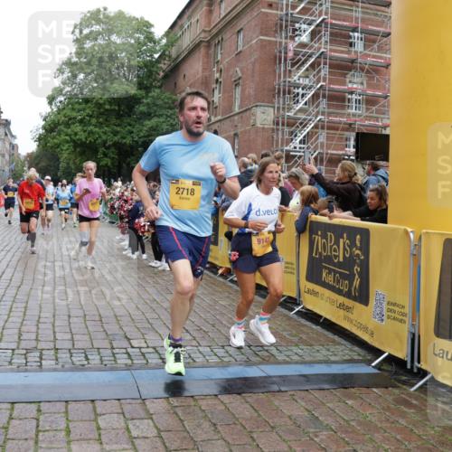 13.09.2026 - Kiel Lauf Yannick Fuchs http://msf.ph/oto/10426339 13.09.2026 09:46:55 Ziel 1402, 2718, 2759, 2779, 3808, 4087, 4238, 4940, 5217, 5351, 6074, 6207, 6638, 7190, 7213, 7446, 7731, 7921, 8409, 9141, 9385, 10301, 10322, 10731, 12622, 12725, 167, 181, 288, 2527, 3033, 3035, 3361, 4906, 6048, 6355, 6577, 6857, 7439, 7675, 7754, 8887, 8929, 8994, 9832, 10177, 10913, 10946, 11316, 11859, 11861, 12173, 12495, 12552, 12621, 1235, 2587, 5167, 7461, 8524, 9091, 10009, 10076, 10224, 10742, 10744, 11862, 11964, 12635, 167, 181, 442, 3052, 3954, 5855 meine-sportfotos.de
