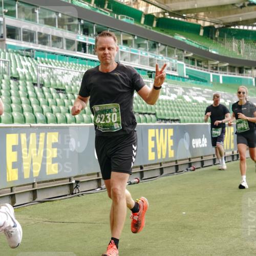 13.09.2026 - 21. swb-Marathon Bremen Michael Burmester http://msf.ph/oto/10426425 13.09.2026 13:02:09 Laufen im Stadion 150, 242, 282, 318, 440, 531, 687, 722, 930, 936, 946, 1006, 1067, 1163, 1250, 1436, 1448, 1582, 1896, 2033, 2047, 2062, 2276, 2292, 2345, 2364, 2370, 2378, 2409, 2421, 2485, 2490, 2491, 2560, 2561, 2627, 2638, 2658, 2666, 2668, 2779, 2781, 2900, 2967, 2987, 3013, 3044, 3114, 3163, 3164, 3187, 3248, 3258, 3294, 3334, 3372, 3374, 3375, 3385, 3392, 3496, 3524, 3526, 3527, 3576, 3585, 3603, 3667, 3721, 3806, 3852, 3893, 3938, 3983, 4000, 4133, 4506, 4558 meine-sportfotos.de