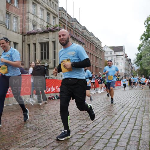 13.09.2026 - Kiel Lauf Yannick Fuchs http://msf.ph/oto/10426545 13.09.2026 11:04:38 Ziel 567, 711, 1228, 2758, 4155, 4200, 4758, 4759, 4870, 7157, 8697, 8950, 8951, 8956, 9667, 9815, 9818, 10016, 10593, 12252, 12438, 12826, 460, 567, 978, 1204, 1316, 1554, 2062, 2298, 2654, 2662, 2750, 3140, 3141, 3195, 3336, 3378, 3961, 3963, 4155, 4870, 4936, 5007, 5008, 5806, 6010, 6092, 6310, 6962, 6963, 7016, 7451, 7686, 8835, 9067, 9806, 9980, 9987, 10130, 10776, 11050, 11151, 11152, 11856, 12179, 1056, 1289, 1431, 1861, 2093, 2804, 4211, 4391, 5963, 6443, 6752, 1902 meine-sportfotos.de