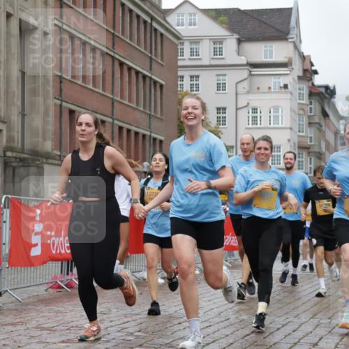 13.09.2026 - Kiel Lauf Yannick Fuchs http://msf.ph/oto/10426584 13.09.2026 11:04:44 Ziel 711, 1228, 1289, 1431, 4200, 4758, 4759, 5963, 6443, 6752, 8697, 8950, 8951, 9815, 9818, 10016, 10593, 11906, 12252, 12438, 460, 567, 978, 1204, 1316, 1554, 2062, 2298, 2654, 2662, 2750, 2758, 3140, 3141, 3195, 3336, 3961, 3963, 4155, 4758, 4759, 4870, 5806, 6010, 6092, 6310, 6962, 6963, 7016, 7157, 7451, 7686, 8835, 8956, 9067, 9667, 9806, 9980, 9987, 10776, 11050, 11151, 11152, 11856, 12179, 12826, 1056, 1861, 2093, 2142, 2804, 4211, 4391, 1902 meine-sportfotos.de