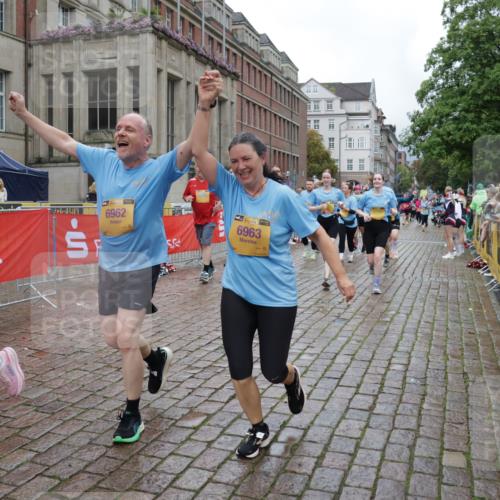 13.09.2026 - Kiel Lauf Yannick Fuchs http://msf.ph/oto/10426661 13.09.2026 11:04:57 Ziel 1056, 1861, 2093, 2804, 4211, 4391, 5021, 6393, 6443, 8149, 9330, 9647, 10138, 10217, 10484, 10679, 11906, 11948, 12406, 12472, 567, 711, 1228, 1289, 1431, 1554, 2298, 2662, 2750, 2758, 3140, 3141, 4155, 4200, 4758, 4759, 4870, 5963, 6010, 6443, 6752, 6962, 6963, 7157, 7686, 8697, 8950, 8951, 8956, 9067, 9667, 9806, 9815, 9818, 9980, 9987, 10016, 10593, 11050, 11906, 12252, 12438, 12826, 1186, 2142, 2308, 3159, 4262, 5002, 7860, 8124, 11094, 3963 meine-sportfotos.de
