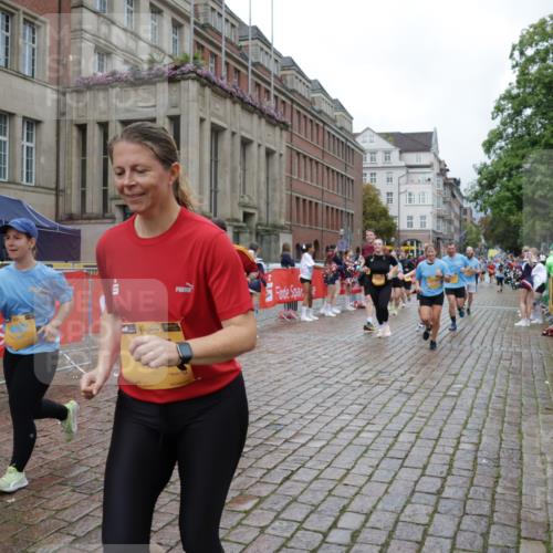 13.09.2026 - Kiel Lauf Yannick Fuchs http://msf.ph/oto/10426813 13.09.2026 11:05:14 Ziel 1186, 2308, 3159, 3284, 4262, 5002, 6447, 7860, 8124, 8949, 9605, 10003, 11094, 11341, 711, 1056, 1228, 1289, 1431, 1861, 2093, 2142, 2804, 4211, 4391, 5021, 5963, 6393, 6443, 6752, 8149, 8697, 9330, 9647, 9815, 10003, 10016, 10138, 10217, 10484, 10593, 10679, 11906, 11948, 12406, 12438, 12472, 1476, 1491, 2070, 2365, 3122, 3352, 3421, 5888, 5909, 5954, 7386, 7716, 7899, 8334, 9480, 9589, 9747, 10133, 11160, 711, 4200, 4758, 4759, 8697, 8950, 8951, 9667 meine-sportfotos.de