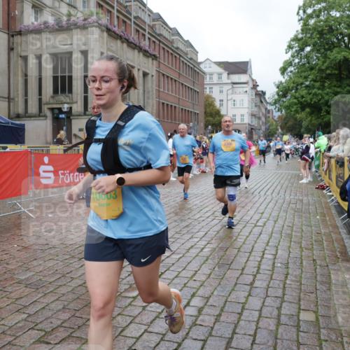 13.09.2026 - Kiel Lauf Yannick Fuchs http://msf.ph/oto/10426977 13.09.2026 11:05:39 Ziel 1491, 2365, 3352, 4979, 5888, 5909, 5954, 6162, 7899, 8334, 9480, 9589, 9747, 10599, 11618, 12012, 12233, 1186, 1476, 1491, 2070, 2308, 3122, 3159, 3284, 3421, 4262, 5002, 6447, 7386, 7716, 7860, 8124, 8334, 8949, 9605, 10003, 10133, 11094, 11160, 11341, 2959, 3475, 4058, 4148, 4153, 4392, 4764, 5187, 5526, 5756, 5925, 6307, 6668, 6823, 8323, 8498, 8879, 9016, 9279, 9757, 10386, 10557, 11049, 11218, 12133, 12356, 12649, 2093, 8149 meine-sportfotos.de