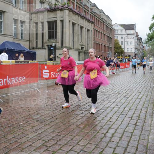 13.09.2026 - Kiel Lauf Yannick Fuchs http://msf.ph/oto/10427006 13.09.2026 11:05:41 Ziel 2365, 2959, 3352, 4148, 4153, 4764, 4979, 5526, 5888, 5954, 6162, 6668, 7899, 8498, 9480, 9589, 9747, 10386, 10557, 10599, 11049, 11618, 12012, 12233, 1186, 1476, 1491, 2070, 2308, 3122, 3159, 3284, 3421, 4262, 5002, 5909, 6447, 7386, 7716, 7860, 8124, 8334, 8949, 10133, 11094, 11160, 11341, 1111, 1359, 3475, 4058, 4392, 4980, 5187, 5229, 5756, 5925, 6307, 6823, 7942, 8295, 8323, 8452, 8879, 9016, 9279, 9757, 10830, 11218, 11372, 12133, 12356, 12649 meine-sportfotos.de