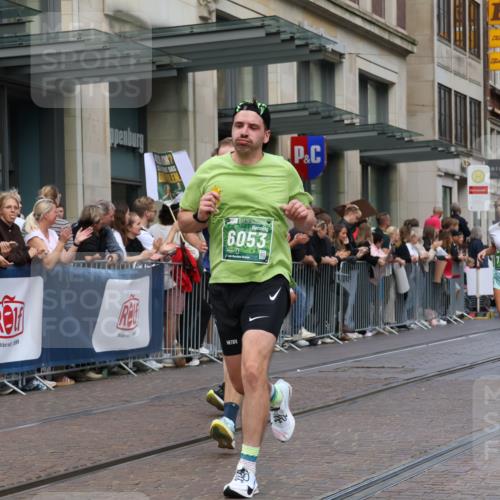 13.09.2026 - 21. swb-Marathon Bremen Strokosch-Dieckow http://msf.ph/oto/10427022 13.09.2026 13:06:54 Ziel 1540, 1863, 3043, 3118, 3794, 3973, 4743, 4808, 6053, 7636, 7876, 8980, 9708, 9927, 508, 521, 749, 788, 1009, 2832, 3127, 3910, 4574, 4777, 5238, 6784, 6951, 8580, 8888 meine-sportfotos.de