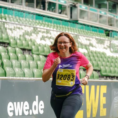 13.09.2026 - 21. swb-Marathon Bremen Michael Burmester http://msf.ph/oto/10427048 13.09.2026 10:50:40 Laufen im Stadion 10533, 10534, 10573, 10627, 10667, 10710, 11031, 11266, 11352, 11496, 11712, 11780, 11807, 12377, 12408, 12440, 12535, 10161, 10264, 10349, 10535, 10895, 10933, 10970, 11050, 11104, 11262, 11296, 11443, 11457, 11529, 11530, 11546, 11573, 11579, 11639, 11663, 11675, 11698, 11760, 12157, 12340, 12444 meine-sportfotos.de