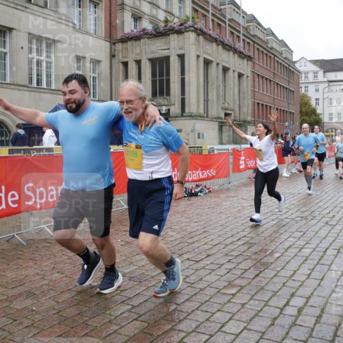 13.09.2026 - Kiel Lauf Yannick Fuchs http://msf.ph/oto/10427057 13.09.2026 11:05:48 Ziel 2959, 4058, 4148, 4153, 4764, 5526, 5925, 6162, 6668, 8323, 8498, 8879, 9279, 10386, 10557, 11049, 12012, 12233, 12649, 1476, 1491, 2070, 2365, 3122, 3159, 3284, 3352, 3421, 4979, 5888, 5909, 5954, 6162, 6447, 7386, 7716, 7860, 7899, 8124, 8334, 8949, 9480, 9589, 9747, 10133, 10599, 11094, 11160, 11341, 11618, 799, 1111, 1359, 2781, 2782, 3475, 3618, 4392, 4980, 5187, 5229, 5756, 6307, 6823, 7045, 7452, 7942, 8295, 8452, 9016, 9757, 10830, 11218, 11372, 12133, 12356 meine-sportfotos.de