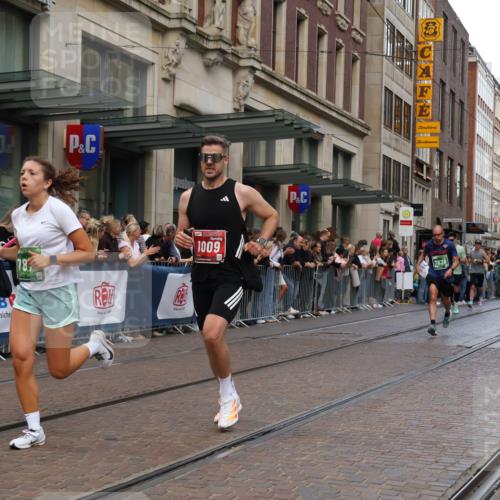 13.09.2026 - 21. swb-Marathon Bremen Strokosch-Dieckow http://msf.ph/oto/10427081 13.09.2026 13:06:57 Ziel 1540, 1863, 2706, 3043, 3118, 3794, 3973, 4743, 4808, 6053, 7636, 7876, 8098, 8980, 9927, 508, 521, 749, 788, 1009, 3127, 3794, 3910, 3973, 4574, 5238, 6784, 6951, 8580, 8888, 9708 meine-sportfotos.de