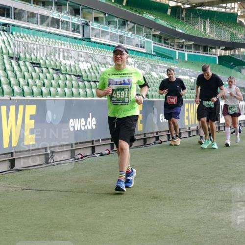 13.09.2026 - 21. swb-Marathon Bremen Michael Burmester http://msf.ph/oto/10427086 13.09.2026 13:25:32 Laufen im Stadion 202, 213, 294, 505, 530, 543, 548, 645, 723, 739, 752, 815, 818, 966, 1283, 1410, 1443, 1459, 1463, 1471, 1473, 1487, 1491, 1504, 1515, 1530, 1561, 1618, 1744, 1828, 1830, 1944, 1953, 2058, 2059, 2095, 2211, 2267, 2271, 2298, 2308, 2312, 2323, 2354, 2382, 2384, 2483, 2497, 2506, 2508, 2554, 2558, 2571, 2591, 2592, 2644, 2656, 2675, 2752, 2762, 2776, 2833, 2878, 2896, 2970, 2981, 3005, 3047, 3062, 3097, 3142, 3172, 3211, 3259, 3298, 3306, 3312, 3329, 3359, 3381, 3390, 3433 meine-sportfotos.de