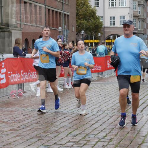 13.09.2026 - Kiel Lauf Yannick Fuchs http://msf.ph/oto/10427153 13.09.2026 11:05:59 Ziel 799, 1111, 1359, 3475, 3618, 4392, 4980, 5187, 5229, 5756, 5925, 6307, 6823, 7045, 7452, 7942, 8295, 8452, 9016, 9757, 10830, 11218, 11372, 12048, 12133, 12356, 12646, 12647, 12649, 1491, 2365, 2959, 3352, 3421, 4058, 4148, 4153, 4764, 4979, 5526, 5888, 5909, 5954, 6162, 6668, 7899, 8323, 8334, 8498, 8879, 9279, 9480, 9589, 9747, 10386, 10557, 10599, 11049, 11160, 11618, 12012, 12233, 631, 824, 2781, 2782, 3201, 3966, 4095, 8163, 8400, 9781 meine-sportfotos.de