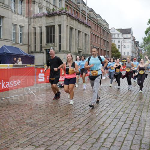 13.09.2026 - Kiel Lauf Yannick Fuchs http://msf.ph/oto/10427303 13.09.2026 11:06:18 Ziel 458, 560, 631, 710, 824, 2179, 3201, 3966, 4095, 4614, 5403, 5435, 6124, 6125, 6754, 8163, 8299, 8400, 8429, 9781, 10143, 10329, 10497, 10537, 10841, 11028, 11029, 12686, 799, 1111, 1359, 2781, 2782, 2959, 3475, 3618, 4058, 4148, 4153, 4392, 4764, 4980, 5187, 5229, 5526, 5756, 5925, 6307, 6668, 6823, 7045, 7452, 7942, 8295, 8323, 8452, 8498, 8879, 9016, 9279, 9757, 10386, 10557, 10830, 11049, 11218, 11372, 12048, 12133, 12233, 12356, 12646, 12647, 12649, 219, 5141 meine-sportfotos.de
