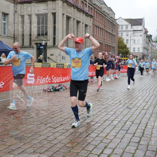 13.09.2026 - Kiel Lauf Yannick Fuchs http://msf.ph/oto/10427357 13.09.2026 11:06:22 Ziel 458, 560, 631, 710, 824, 2179, 3201, 3966, 4095, 4614, 5141, 5403, 5435, 6124, 6125, 6754, 8163, 8299, 8400, 8429, 9781, 10143, 10329, 10497, 10537, 10545, 10841, 11028, 11029, 11900, 12195, 12686, 799, 1111, 1359, 2781, 2782, 3475, 3618, 4058, 4392, 4980, 5187, 5229, 5756, 5925, 6307, 6823, 7045, 7452, 7942, 8295, 8323, 8452, 8879, 9016, 9279, 9757, 10830, 11218, 11372, 12048, 12133, 12356, 12646, 12647, 12649, 219 meine-sportfotos.de