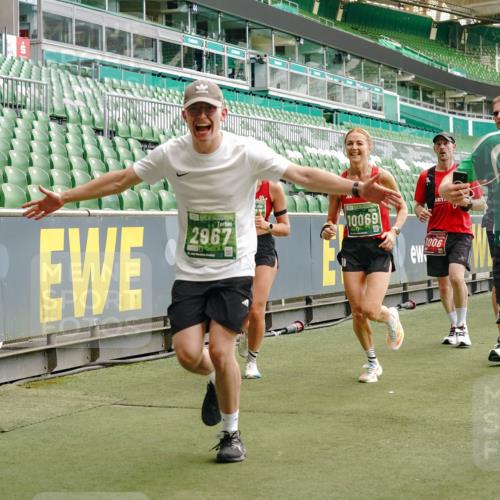13.09.2026 - 21. swb-Marathon Bremen Michael Burmester http://msf.ph/oto/10427579 13.09.2026 13:02:36 Laufen im Stadion 150, 282, 531, 722, 762, 930, 936, 940, 946, 1006, 1014, 1067, 1163, 1250, 1436, 1448, 1460, 1582, 1611, 1896, 2033, 2047, 2062, 2276, 2292, 2345, 2364, 2378, 2421, 2491, 2513, 2638, 2666, 2668, 2779, 2900, 2987, 3013, 3044, 3114, 3135, 3163, 3164, 3187, 3248, 3258, 3294, 3334, 3360, 3372, 3374, 3375, 3392, 3460, 3496, 3526, 3527, 3576, 3585, 3603, 3667, 3721, 3806, 3852, 3893, 3938, 3970, 3983, 4000, 4077, 4133, 4506, 4558 meine-sportfotos.de