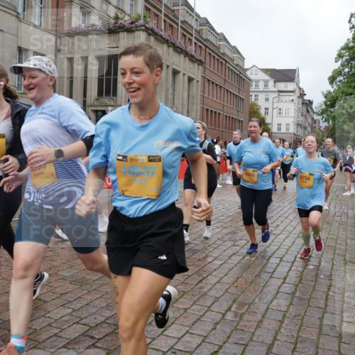 13.09.2026 - Kiel Lauf Yannick Fuchs http://msf.ph/oto/10427601 13.09.2026 11:06:52 Ziel 2041, 3213, 4683, 4945, 6931, 7145, 7329, 8029, 8822, 8911, 9218, 9467, 9729, 219, 458, 560, 631, 710, 805, 2179, 3201, 3712, 3966, 4095, 4312, 4421, 4614, 5141, 5403, 5435, 5565, 6124, 6125, 6754, 7008, 7664, 8299, 8429, 8704, 9022, 9182, 9830, 10329, 10497, 10537, 10545, 10841, 11559, 11900, 12188, 12195, 102, 1294, 1894, 3004, 3401, 5527, 6265, 6541, 6734, 7741, 10591, 10977, 11481, 458, 631, 710, 824, 3201, 3966, 4095, 6125, 6754, 8163, 8400, 8429, 9781 meine-sportfotos.de