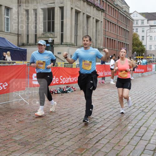 13.09.2026 - Kiel Lauf Yannick Fuchs http://msf.ph/oto/10427807 13.09.2026 11:07:13 Ziel 102, 583, 1294, 2305, 3004, 5527, 5561, 6265, 6726, 6734, 9125, 10762, 10977, 11481, 12412, 1894, 2041, 3213, 3401, 4683, 4945, 5565, 6541, 6931, 7145, 7329, 7741, 8029, 8704, 8822, 8911, 9218, 9467, 9729, 10591, 11559, 733, 885, 1344, 1587, 1601, 4214, 5123, 5901, 6380, 10924, 11443, 12184, 219, 3712, 4312, 4421, 5565, 7008, 7664, 8704, 9022, 9830, 11559, 12188 meine-sportfotos.de