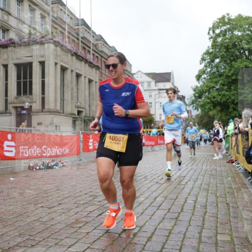 13.09.2026 - Kiel Lauf Yannick Fuchs http://msf.ph/oto/10427966 13.09.2026 11:07:35 Ziel 356, 660, 885, 1344, 1587, 1601, 1637, 2905, 2940, 4214, 4983, 5095, 5123, 5138, 5139, 5542, 5554, 5638, 6380, 6690, 7625, 9064, 9604, 10873, 11015, 12184, 12267, 12706, 102, 583, 733, 1294, 2305, 3004, 3401, 4214, 5123, 5527, 5561, 5901, 6265, 6541, 6726, 6734, 7741, 9125, 10591, 10762, 10924, 10977, 11443, 11481, 12412, 94, 311, 656, 1136, 3828, 3986, 6086, 6404, 6727, 7035, 9952, 10244, 11407, 12013, 12379, 12730, 1894, 2041, 3401, 4683, 4945, 6541 meine-sportfotos.de
