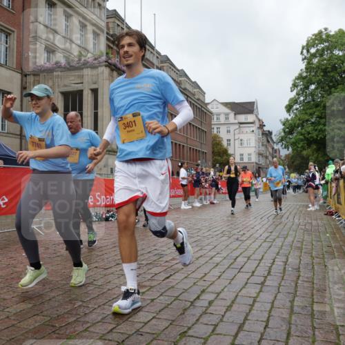 13.09.2026 - Kiel Lauf Yannick Fuchs http://msf.ph/oto/10427989 13.09.2026 11:07:36 Ziel 356, 660, 885, 1344, 1587, 1601, 1637, 2905, 2940, 4983, 5095, 5138, 5139, 5542, 5554, 5638, 6380, 6690, 7625, 9064, 9604, 10873, 11015, 12184, 12267, 12706, 102, 583, 733, 885, 1294, 1344, 1587, 2305, 3004, 3401, 4214, 5123, 5527, 5561, 5901, 6265, 6726, 6734, 7741, 9125, 10591, 10762, 10924, 10977, 11443, 11481, 12184, 12412, 94, 311, 656, 1136, 2136, 3828, 3986, 6086, 6404, 6727, 7035, 9952, 10244, 11407, 12013, 12379, 12730, 1294, 1894, 3401, 4683, 4945, 5527, 6541 meine-sportfotos.de