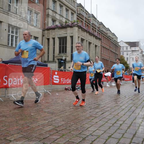 13.09.2026 - Kiel Lauf Yannick Fuchs http://msf.ph/oto/10428144 13.09.2026 11:07:59 Ziel 94, 121, 755, 1951, 2136, 3397, 3828, 4297, 4949, 5833, 6404, 7123, 9952, 10702, 12379, 311, 356, 656, 660, 885, 1136, 1344, 1587, 1601, 1637, 2905, 2940, 3986, 4214, 4983, 5095, 5123, 5138, 5139, 5542, 5554, 5638, 6086, 6380, 6690, 6727, 7035, 7625, 9064, 9604, 10244, 10873, 11015, 11407, 12013, 12184, 12267, 12706, 12730, 2120, 5856, 6401, 7108, 7254, 8019, 10525, 733, 885, 1344, 1587, 4214, 5123, 5561, 5901, 6726, 9125, 10924, 11443, 12184 meine-sportfotos.de