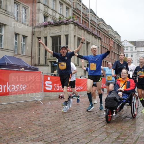 13.09.2026 - Kiel Lauf Yannick Fuchs http://msf.ph/oto/10428202 13.09.2026 11:08:07 Ziel 121, 755, 1951, 2120, 3397, 4297, 4949, 5833, 6401, 7123, 8019, 10702, 94, 311, 356, 656, 660, 1136, 1601, 1637, 2136, 2905, 2940, 3397, 3828, 3986, 4297, 4983, 5095, 5138, 5139, 5542, 5554, 5638, 6086, 6404, 6690, 6727, 7035, 7625, 9064, 9604, 9952, 10244, 10873, 11015, 11407, 12013, 12267, 12379, 12706, 12730, 2235, 3536, 3798, 5856, 6061, 6185, 6360, 7108, 7254, 10525, 885, 1344, 1587, 1601, 2905, 4214, 5123, 5138, 5139, 5542, 5554, 5638, 6380, 6690, 7625, 9064, 12184 meine-sportfotos.de