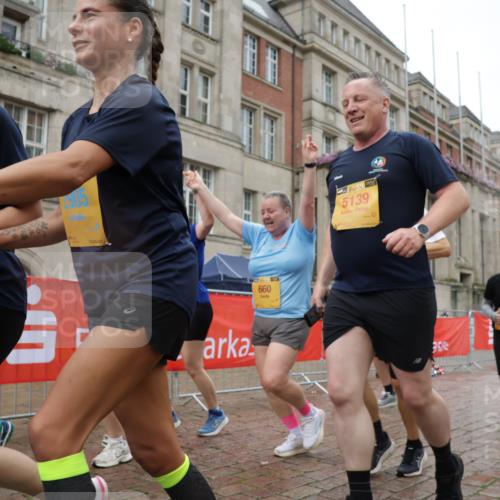 13.09.2026 - Kiel Lauf Yannick Fuchs http://msf.ph/oto/10428254 13.09.2026 11:08:09 Ziel 121, 755, 2120, 4949, 5833, 6401, 7123, 8019, 10702, 94, 311, 356, 656, 660, 755, 1136, 1637, 1951, 2136, 2905, 2940, 3397, 3828, 3986, 4297, 4983, 5095, 5138, 5139, 5542, 5554, 5638, 6086, 6404, 6690, 6727, 7035, 7625, 9064, 9604, 9952, 10244, 10873, 11015, 11407, 12013, 12267, 12379, 12706, 12730, 1067, 2235, 3536, 3798, 5856, 6061, 6185, 6360, 7108, 7254, 10525, 356, 660, 1601, 1637, 2905, 5138, 5139, 5542, 5554, 5638, 6380, 6690, 7625, 9064, 9604, 11015 meine-sportfotos.de