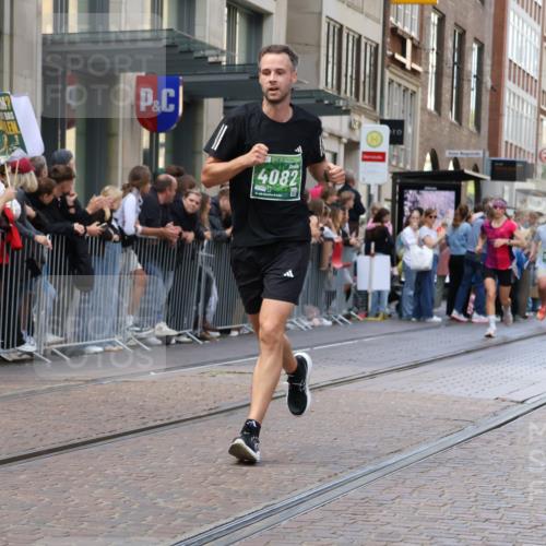 13.09.2026 - 21. swb-Marathon Bremen Strokosch-Dieckow http://msf.ph/oto/10428268 13.09.2026 13:08:12 Ziel 339, 678, 715, 1335, 1696, 3276, 4033, 4082, 4247, 4888, 5424, 6842, 7064, 7121, 8655, 9084, 9582, 2098, 2266, 2844, 3808, 5594, 6692, 13091, 13160 meine-sportfotos.de