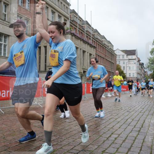 13.09.2026 - Kiel Lauf Yannick Fuchs http://msf.ph/oto/10428298 13.09.2026 11:08:13 Ziel 2120, 4949, 5833, 6401, 7108, 7254, 8019, 10525, 94, 121, 311, 656, 755, 1136, 1951, 2136, 2940, 3397, 3828, 3986, 4297, 4949, 4983, 5095, 5833, 6086, 6404, 6727, 7035, 7123, 9952, 10244, 10702, 10873, 11407, 12013, 12267, 12379, 12730, 834, 1067, 2235, 2575, 3536, 3798, 5418, 5856, 6061, 6185, 6360, 6626, 7667, 356, 660, 1601, 1637, 2905, 2940, 4983, 5095, 5138, 5139, 5542, 5554, 5638, 6690, 7625, 9064, 9604, 10873, 11015, 12267 meine-sportfotos.de