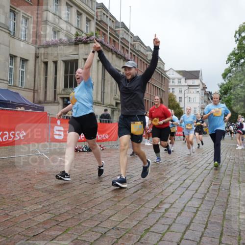 13.09.2026 - Kiel Lauf Yannick Fuchs http://msf.ph/oto/10428373 13.09.2026 11:08:19 Ziel 3798, 5856, 6061, 6185, 7108, 7254, 10525, 94, 121, 311, 656, 755, 1136, 1951, 2120, 2136, 3397, 3828, 3986, 4297, 4949, 5833, 6086, 6401, 6404, 7123, 8019, 9952, 10244, 10702, 11407, 12013, 12379, 12730, 834, 1067, 2235, 2575, 3536, 5418, 6360, 6576, 6626, 6662, 7667, 9162, 9800, 10645, 10647, 11442, 356, 656, 1136, 2940, 3986, 4983, 5095, 6086, 6727, 7035, 10244, 10873, 11015, 12267, 12730 meine-sportfotos.de