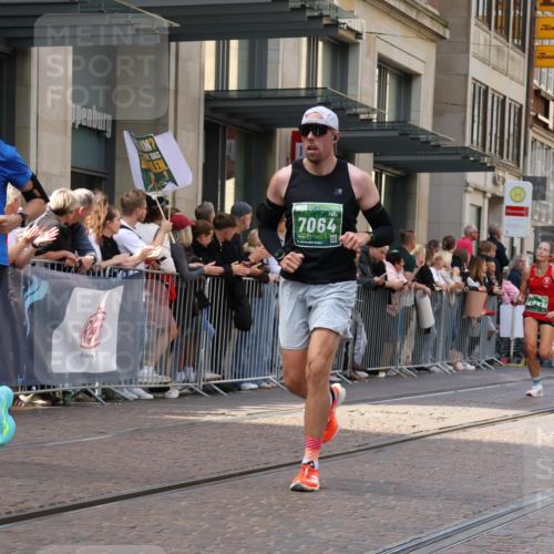 13.09.2026 - 21. swb-Marathon Bremen Strokosch-Dieckow http://msf.ph/oto/10428494 13.09.2026 13:08:23 Ziel 715, 3110, 3276, 3330, 4033, 4082, 4888, 5377, 5424, 6842, 6906, 7064, 7121, 8555, 9084, 9240, 9411, 9702, 9867, 9906, 339, 678, 1335, 1696, 2098, 2266, 2844, 3808, 4247, 5594, 8655, 9582 meine-sportfotos.de