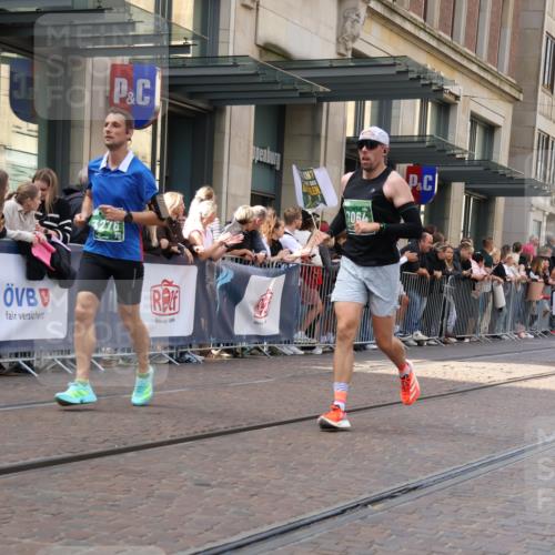 13.09.2026 - 21. swb-Marathon Bremen Strokosch-Dieckow http://msf.ph/oto/10428503 13.09.2026 13:08:23 Ziel 715, 3110, 3276, 3330, 4033, 4082, 4888, 5377, 5424, 6842, 6906, 7064, 7121, 8555, 9084, 9240, 9411, 9702, 9867, 9906, 339, 678, 1335, 1696, 2098, 2266, 2844, 3808, 4247, 5594, 8655, 9582 meine-sportfotos.de