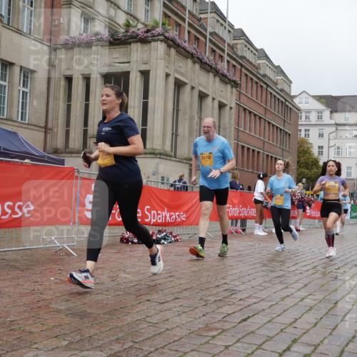 13.09.2026 - Kiel Lauf Yannick Fuchs http://msf.ph/oto/10428548 13.09.2026 11:08:34 Ziel 834, 1067, 2235, 2575, 3536, 5418, 6360, 6576, 6626, 6662, 7667, 9162, 9800, 10645, 10647, 11442, 121, 755, 2120, 3798, 4949, 5833, 5856, 6061, 6185, 6401, 7108, 7123, 7254, 8019, 10525, 10702, 24, 25, 1170, 1226, 2250, 2951, 4709, 10928, 12334, 121, 755, 1951, 2136, 3397, 3828, 4297, 7123, 10702, 12379 meine-sportfotos.de