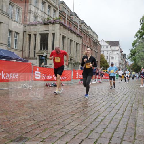 13.09.2026 - Kiel Lauf Yannick Fuchs http://msf.ph/oto/10428606 13.09.2026 11:08:48 Ziel 24, 25, 1170, 2250, 2951, 4709, 6576, 9162, 10928, 834, 1067, 2235, 2575, 3536, 3798, 5418, 5856, 6061, 6185, 6360, 6626, 6662, 7108, 7254, 7667, 9162, 9800, 10525, 10645, 10647, 11442, 1226, 1569, 3022, 3752, 4526, 6028, 7681, 9112, 9752, 9995, 10813, 11674, 12238, 12334, 2120, 6401, 7254, 8019, 10525 meine-sportfotos.de