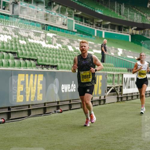 13.09.2026 - 21. swb-Marathon Bremen Michael Burmester http://msf.ph/oto/10428669 13.09.2026 10:19:49 Laufen im Stadion 10261, 10262, 10366, 10475, 10818, 10994, 11067, 11068, 11176, 11197, 11418, 11481, 11512, 11652, 12324, 12358, 12413, 12540, 13505, 13530, 13533, 13534, 13536, 13540, 13541, 13550, 13558, 13560, 13564, 13573, 13581, 13583, 13588, 13590, 13599, 13601, 13605, 13610, 13618, 13619, 13622, 13632, 13633, 13637, 13638, 13639, 10597, 12272, 13501, 13510, 13515, 13517, 13525, 13542, 13547, 13567, 13579, 13623, 13627, 13635 meine-sportfotos.de