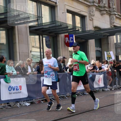 13.09.2026 - 21. swb-Marathon Bremen Strokosch-Dieckow http://msf.ph/oto/10428708 13.09.2026 13:08:32 Ziel 715, 1925, 3110, 3276, 3330, 4033, 4384, 5377, 5517, 5636, 5696, 6842, 6906, 7064, 7121, 7262, 8555, 9240, 9411, 9702, 9867, 9906, 9911, 339, 678, 1335, 1696, 3808, 4082, 4247, 4888, 5424, 5594, 8655, 9084, 9582 meine-sportfotos.de
