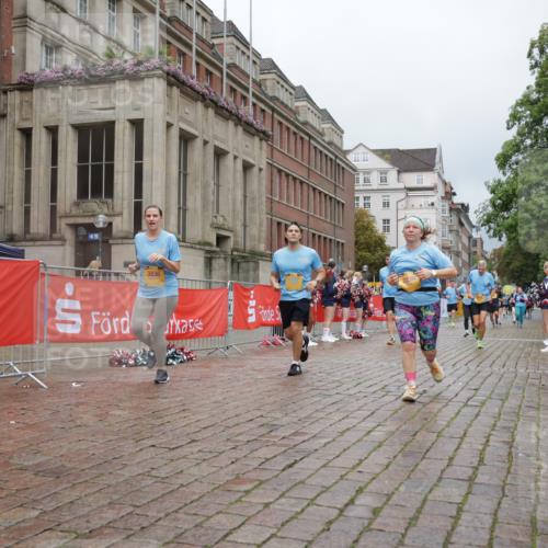 13.09.2026 - Kiel Lauf Yannick Fuchs http://msf.ph/oto/10428726 13.09.2026 11:08:59 Ziel 1226, 1569, 3022, 3752, 4526, 6028, 7681, 9752, 10813, 10928, 11674, 12238, 12334, 24, 25, 834, 1067, 1170, 2235, 2250, 2575, 2951, 3536, 4709, 5418, 6360, 6576, 6626, 6662, 7667, 9162, 9800, 10645, 10647, 11442, 1934, 8637, 8933, 9112, 9995, 12532, 2235, 3536, 3798, 5856, 6061, 6185, 6360, 7108 meine-sportfotos.de