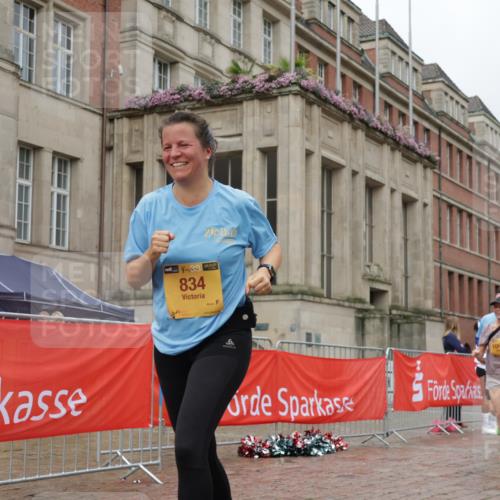13.09.2026 - Kiel Lauf Yannick Fuchs http://msf.ph/oto/10428813 13.09.2026 11:09:07 Ziel 1569, 1934, 3022, 3752, 4526, 6028, 7681, 9112, 9752, 9995, 10813, 12238, 12532, 24, 25, 834, 1170, 1226, 2250, 2575, 2951, 4709, 6576, 6662, 9162, 9800, 10645, 10647, 10928, 11442, 11674, 12334, 607, 2784, 7310, 8637, 8922, 8933, 8979, 10184, 10253, 10262, 10263, 10268, 11889, 834, 1067, 2235, 2575, 3536, 5418, 6360, 6626, 7667, 11442 meine-sportfotos.de