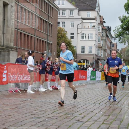 13.09.2026 - Kiel Lauf Yannick Fuchs http://msf.ph/oto/10428942 13.09.2026 11:09:18 Ziel 607, 1934, 8637, 8933, 8979, 9995, 10184, 10253, 10262, 10263, 10268, 11889, 12532, 24, 25, 1226, 1569, 2250, 2951, 3022, 3752, 4526, 6028, 7681, 9112, 9752, 9995, 10813, 10928, 11674, 12238, 12334, 2784, 5528, 7111, 7310, 8922, 24, 25, 1170, 4709, 6576, 6662, 9162, 9800, 10645, 10647 meine-sportfotos.de