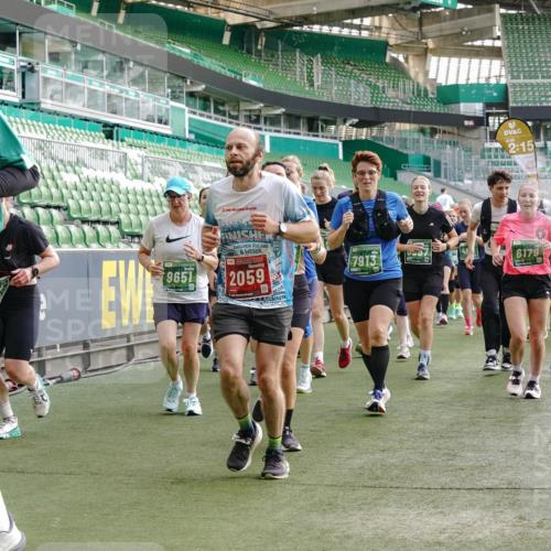 13.09.2026 - 21. swb-Marathon Bremen Michael Burmester http://msf.ph/oto/10428956 13.09.2026 13:26:44 Laufen im Stadion 186, 202, 364, 390, 530, 543, 645, 818, 833, 966, 1077, 1283, 1410, 1412, 1443, 1459, 1473, 1487, 1530, 1561, 1608, 1618, 1700, 1744, 1769, 1828, 1953, 1961, 2058, 2273, 2298, 2308, 2309, 2382, 2384, 2388, 2404, 2428, 2507, 2508, 2542, 2558, 2576, 2582, 2591, 2592, 2656, 2675, 2725, 2748, 2762, 2817, 2875, 2878, 2923, 2965, 2970, 2981, 3045, 3047, 3050, 3062, 3073, 3084, 3097, 3172, 3184, 3359, 3433, 3540, 3592, 3629, 3756, 3907, 3978 meine-sportfotos.de
