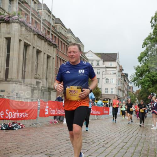 13.09.2026 - Kiel Lauf Yannick Fuchs http://msf.ph/oto/10428969 13.09.2026 11:09:22 Ziel 607, 1934, 2784, 7310, 8637, 8922, 8933, 8979, 10184, 10253, 10262, 10263, 10268, 11889, 1226, 1569, 1934, 2250, 2951, 3022, 3752, 4526, 6028, 7681, 9112, 9752, 9995, 10813, 10928, 11674, 12238, 12334, 12532, 2992, 5528, 7111, 10423, 24, 25, 1170, 2250, 2951, 4709, 10928 meine-sportfotos.de