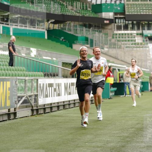13.09.2026 - 21. swb-Marathon Bremen Michael Burmester http://msf.ph/oto/10428980 13.09.2026 10:20:10 Laufen im Stadion 10261, 10262, 10366, 10475, 10818, 10961, 10994, 11067, 11068, 11176, 11197, 11418, 11481, 11512, 11652, 11964, 12289, 12324, 12358, 12413, 12540, 13505, 13514, 13530, 13534, 13540, 13541, 13550, 13558, 13560, 13581, 13583, 13588, 13590, 13599, 13601, 13605, 13610, 13618, 13619, 13622, 13633, 13637, 13638, 10597, 12272, 13501, 13510, 13515, 13517, 13522, 13542, 13547, 13561, 13567, 13579, 13623, 13627, 13635 meine-sportfotos.de