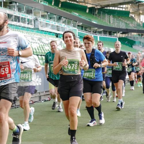 13.09.2026 - 21. swb-Marathon Bremen Michael Burmester http://msf.ph/oto/10428990 13.09.2026 13:26:46 Laufen im Stadion 186, 202, 357, 364, 390, 530, 543, 597, 645, 833, 966, 1077, 1283, 1410, 1412, 1443, 1459, 1473, 1487, 1530, 1608, 1618, 1700, 1744, 1769, 1828, 1953, 1961, 2058, 2273, 2298, 2308, 2309, 2382, 2384, 2388, 2404, 2428, 2507, 2508, 2542, 2558, 2576, 2582, 2591, 2592, 2656, 2675, 2725, 2748, 2762, 2817, 2875, 2878, 2923, 2965, 2970, 2981, 3045, 3047, 3050, 3062, 3073, 3084, 3097, 3172, 3184, 3219, 3359, 3433, 3540, 3592, 3629, 3756, 3907, 3978 meine-sportfotos.de