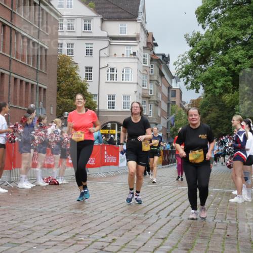 13.09.2026 - Kiel Lauf Yannick Fuchs http://msf.ph/oto/10428992 13.09.2026 11:09:25 Ziel 607, 2784, 7310, 8637, 8922, 8979, 10184, 10253, 10262, 10263, 10268, 11889, 1226, 1569, 1934, 3022, 3752, 4526, 6028, 7681, 8933, 9112, 9752, 9995, 10813, 10928, 11674, 12238, 12334, 12532, 2992, 5528, 5867, 7111, 7683, 10352, 10423, 11208, 24, 25, 2250, 2951, 10928 meine-sportfotos.de