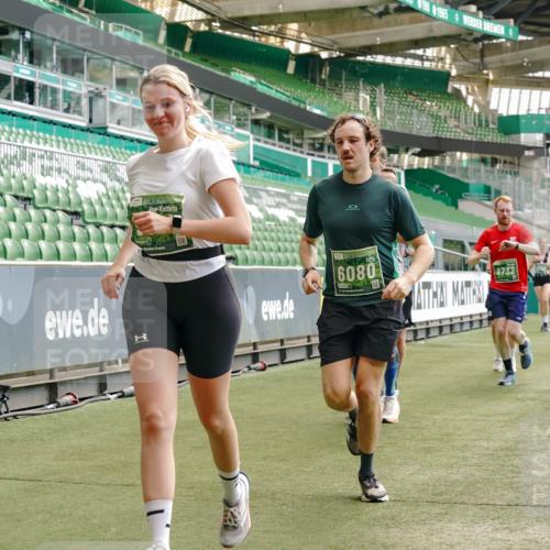 13.09.2026 - 21. swb-Marathon Bremen Michael Burmester http://msf.ph/oto/10428998 13.09.2026 13:03:06 Laufen im Stadion 150, 210, 488, 531, 596, 722, 725, 762, 881, 936, 940, 946, 1006, 1014, 1163, 1250, 1436, 1458, 1460, 1611, 1649, 1771, 2047, 2062, 2223, 2276, 2292, 2345, 2364, 2378, 2421, 2434, 2513, 2625, 2638, 2666, 2668, 2779, 2900, 2934, 2977, 2987, 3013, 3044, 3114, 3135, 3163, 3164, 3187, 3248, 3258, 3294, 3334, 3360, 3392, 3402, 3460, 3496, 3510, 3527, 3576, 3579, 3585, 3597, 3603, 3618, 3667, 3721, 3806, 3846, 3852, 3859, 3893, 3938, 3970, 3983, 4000, 4077, 4133, 4506, 4558 meine-sportfotos.de