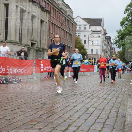 13.09.2026 - Kiel Lauf Yannick Fuchs http://msf.ph/oto/10429034 13.09.2026 11:09:30 Ziel 607, 2784, 5528, 7310, 8922, 8979, 10184, 10253, 10262, 10263, 10268, 11889, 1569, 1934, 3022, 3752, 4526, 6028, 7681, 8637, 8933, 9112, 9752, 9995, 10253, 10262, 10263, 10268, 10813, 11674, 12238, 12532, 508, 1074, 2992, 5843, 5867, 7111, 7683, 7826, 10352, 10423, 11208, 1226, 2951, 10813, 10928, 11674, 12334 meine-sportfotos.de