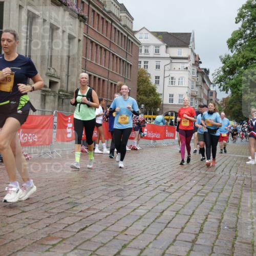 13.09.2026 - Kiel Lauf Yannick Fuchs http://msf.ph/oto/10429038 13.09.2026 11:09:31 Ziel 607, 2784, 5528, 7310, 8922, 8979, 10184, 11889, 1569, 1934, 3022, 3752, 4526, 6028, 7681, 8637, 8933, 9112, 9752, 9995, 10184, 10253, 10262, 10263, 10268, 10813, 12238, 12532, 508, 1074, 2992, 5843, 5867, 7111, 7683, 7826, 10352, 10423, 11208, 1226, 10813, 10928, 11674, 12334 meine-sportfotos.de