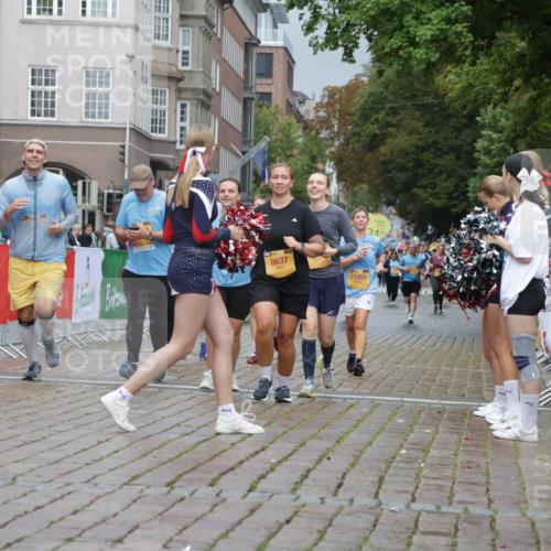 13.09.2026 - Kiel Lauf Yannick Fuchs http://msf.ph/oto/10429124 13.09.2026 11:09:46 Ziel 508, 1074, 2992, 5843, 5867, 7111, 7683, 7826, 10352, 10423, 11208, 607, 1934, 2784, 5528, 7310, 8637, 8922, 8933, 8979, 10184, 10253, 10262, 10263, 10268, 11889, 2337, 3227, 4063, 6908, 9168, 9665, 9967, 10154, 11013, 11428, 11429, 11884, 1934, 8933, 9112, 9995, 12532 meine-sportfotos.de