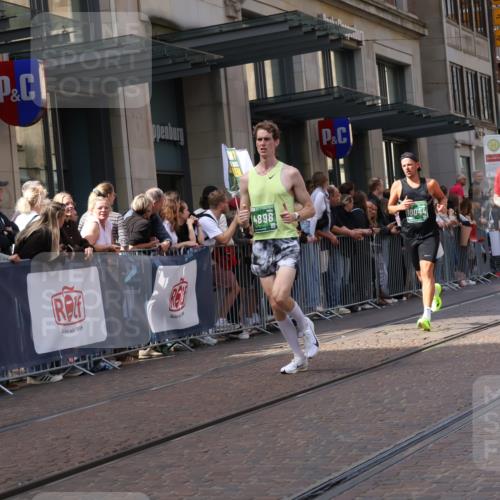 13.09.2026 - 21. swb-Marathon Bremen Strokosch-Dieckow http://msf.ph/oto/10429139 13.09.2026 13:08:52 Ziel 1241, 1925, 2287, 2291, 2909, 3197, 4384, 4895, 4898, 5383, 5636, 7262, 8120, 8759, 8830, 9866, 9904, 10044, 715, 3110, 3276, 3330, 4033, 5377, 5517, 5696, 6842, 6906, 7064, 7121, 8555, 9240, 9411, 9702, 9867, 9906, 9911 meine-sportfotos.de