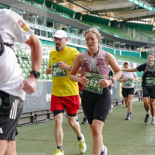 13.09.2026 - 21. swb-Marathon Bremen Michael Burmester http://msf.ph/oto/10429341 13.09.2026 13:27:01 Laufen im Stadion 186, 202, 357, 364, 390, 530, 597, 645, 726, 833, 1077, 1283, 1412, 1443, 1473, 1487, 1530, 1608, 1618, 1700, 1744, 1769, 1828, 1961, 2236, 2273, 2298, 2309, 2382, 2384, 2388, 2404, 2428, 2507, 2508, 2542, 2558, 2576, 2582, 2592, 2656, 2675, 2725, 2748, 2762, 2817, 2875, 2876, 2923, 2965, 2970, 3045, 3047, 3050, 3062, 3073, 3084, 3097, 3172, 3184, 3219, 3359, 3433, 3540, 3592, 3629, 3756, 3885, 3907, 3978, 4457, 4660 meine-sportfotos.de