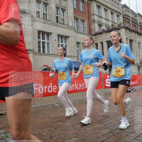 13.09.2026 - Kiel Lauf Yannick Fuchs http://msf.ph/oto/10429361 13.09.2026 11:10:20 Ziel 1937, 2630, 3086, 9102, 10704, 11060, 12008, 12016, 12178, 12698, 508, 585, 1074, 2337, 3086, 3227, 4063, 5371, 5843, 5867, 6908, 7683, 7826, 9168, 9254, 9665, 9967, 10154, 10352, 11013, 11208, 11428, 11429, 11884, 12008, 12016, 586, 678, 1334, 2134, 2175, 2176, 2177, 3245, 3716, 6476, 9206, 9406, 9916, 10090, 10101, 11576, 508, 1074, 2992, 5843, 5867, 7111, 7683, 10352, 10423, 11208 meine-sportfotos.de